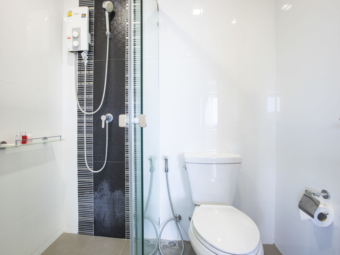 Bathroom 4, Happy Place Condo, Pulau Phuket
