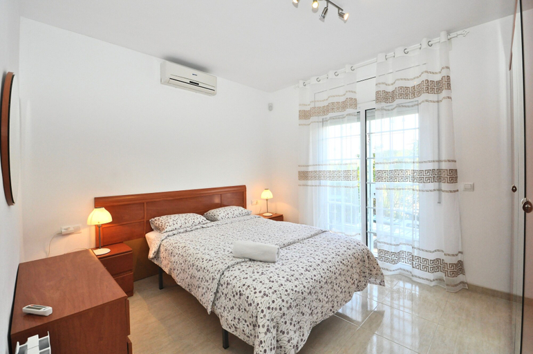Bedroom 3, Villa Genova, Girona