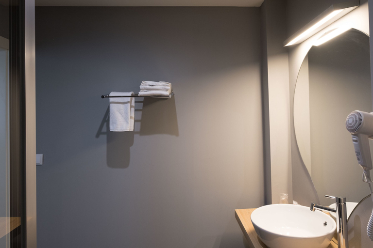 Bathroom 4, Stay Hotel Évora Centro, Évora