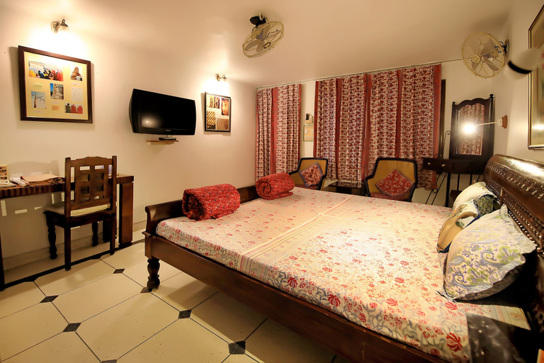 Bedroom 4, Jaipur Inn, Jaipur