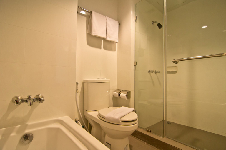 Bathroom 5, SUNSHINE VISTA, Pattaya