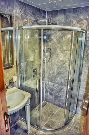 Bathroom 5, Serah Apart Hotel, Çaykara