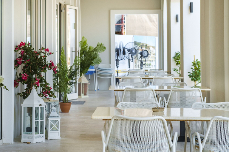 Food & Drinks 4, Lustica Bay Marina