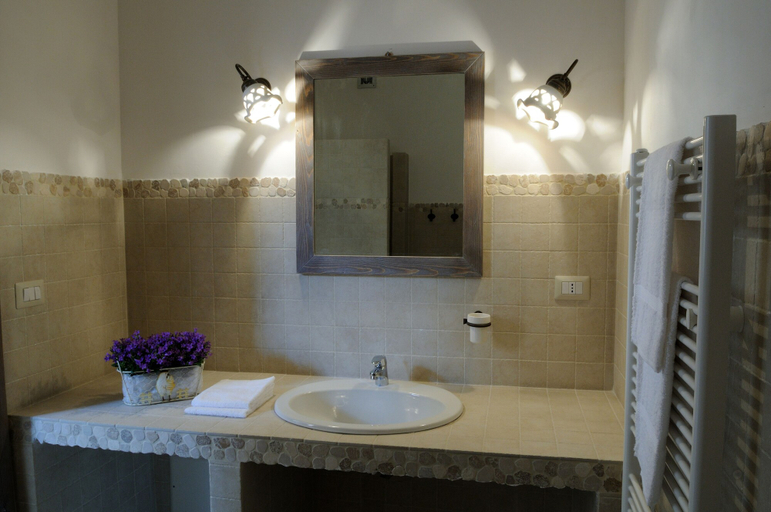 Bathroom 3, Il Borgo Delle Querce, Taranto