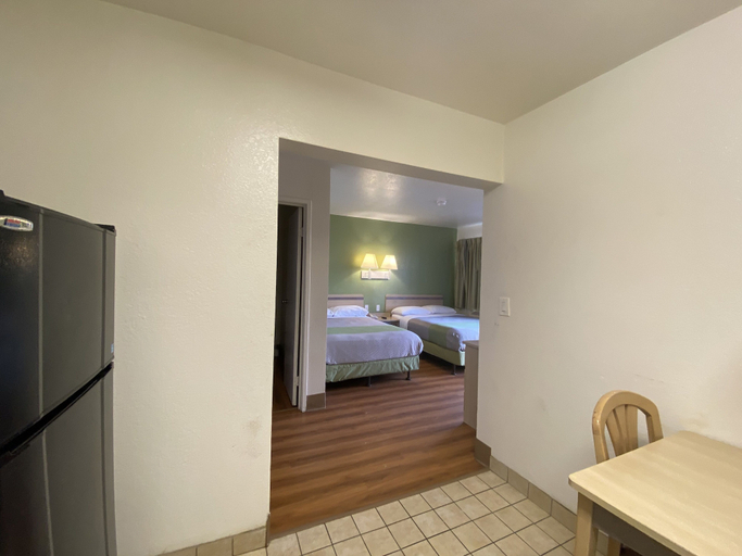 Bedroom 3, Motel 6 Port Allen, LA - Baton Rouge, West Baton Rouge