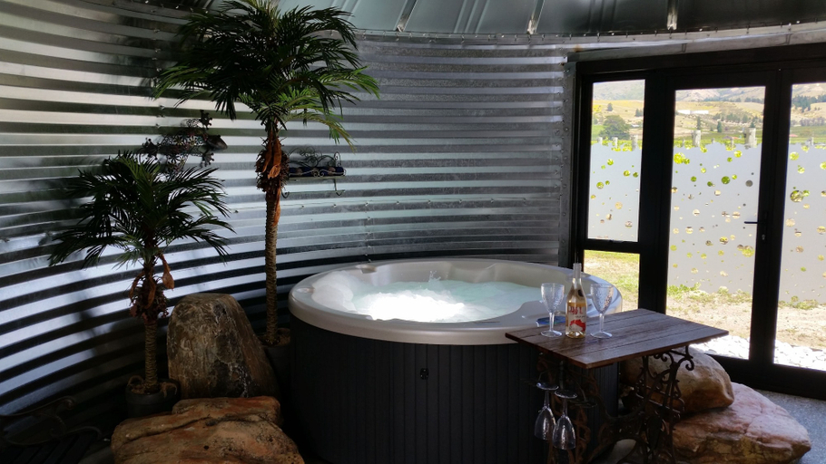 Bathroom 3, River Rock Estate, Central Otago