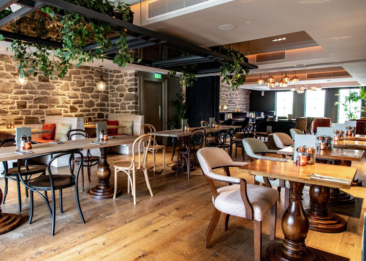 Food & Drinks 4, The Raeburn, Edinburgh