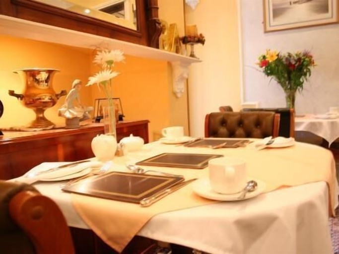 Food & Drinks 5, Ba Ba Guest House, Cheshire West and Chester