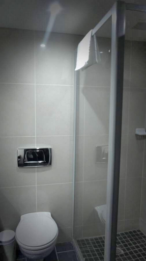 Bathroom, Black Mountain Leisure & Conference Hotel, Mangaung