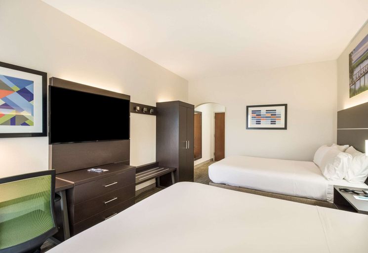 Bedroom 3, Clarion Pointe New Bern, Craven