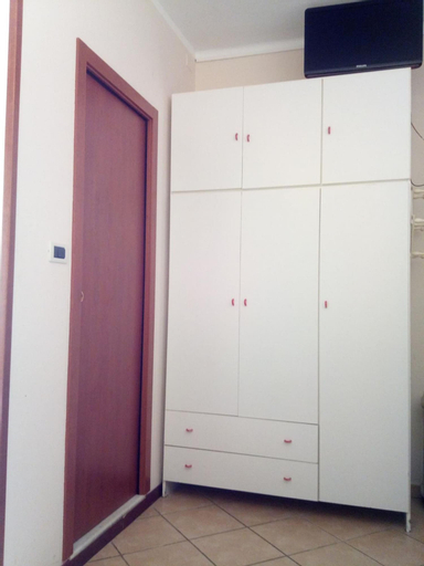 Bedroom 2, Hotel Svizzera, Imperia