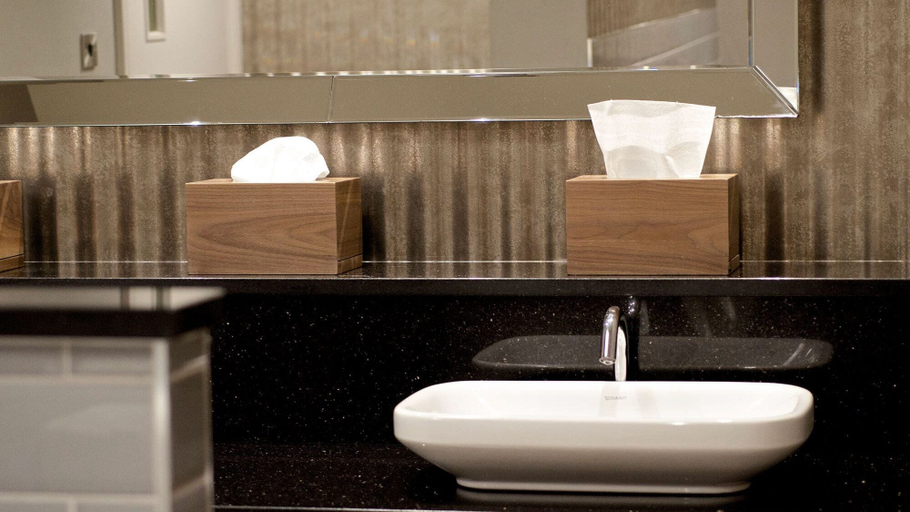 Bathroom 3, Horsley Lodge Hotel, Derbyshire