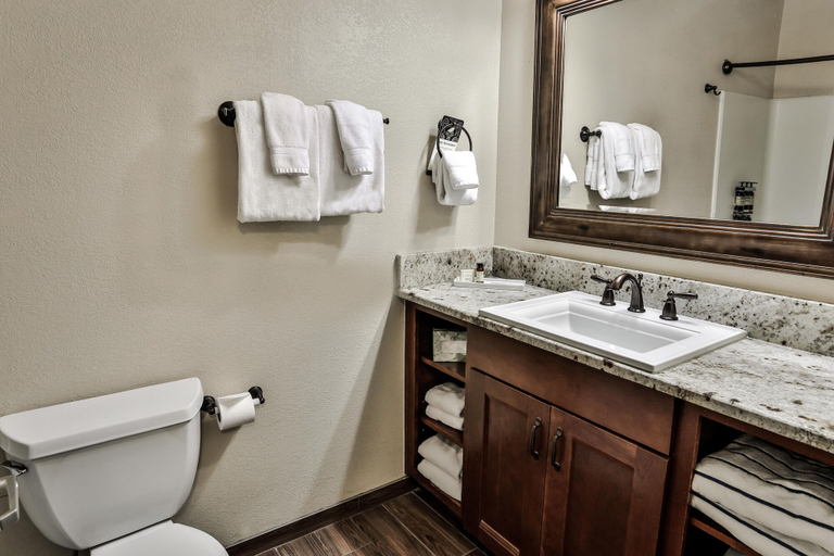 Bathroom 4, The Springs Resort & Spa, Archuleta