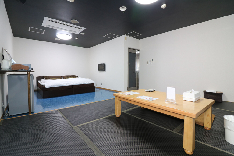 Bedroom 3, Sea Queen Kainan, Kainan