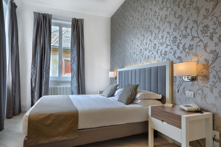 Bedroom 4, Hotel Monte Rosa, Genova