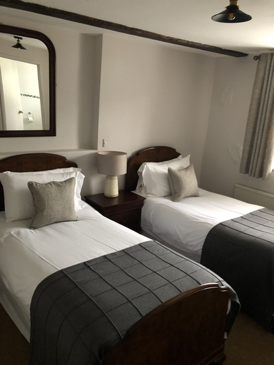 Bedroom 3, The George Inn, Somerset