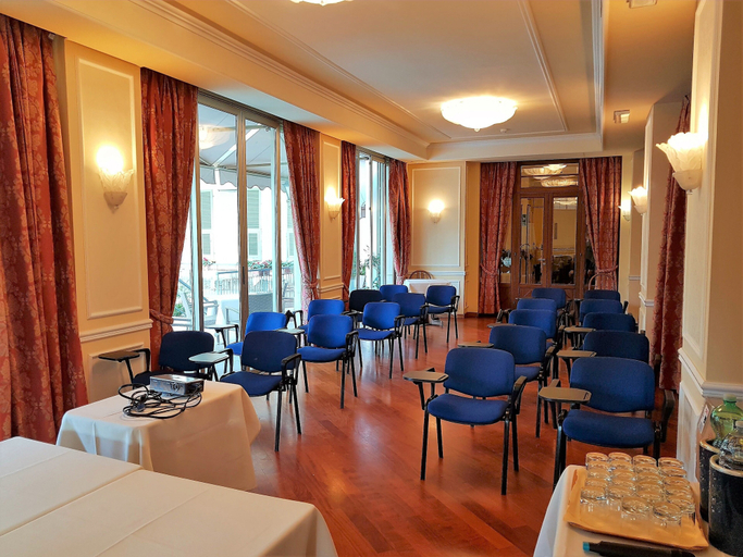 Food & Drinks 5, Hotel Paradiso, Imperia