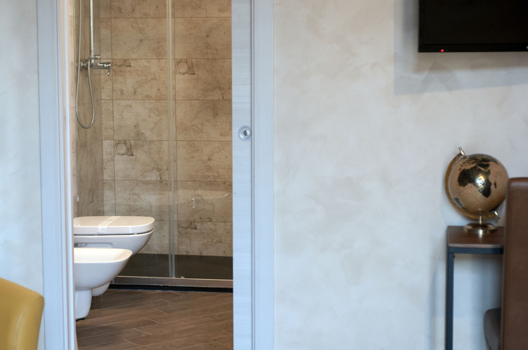 Bathroom 5, B&B Principe Giardinelli, Enna