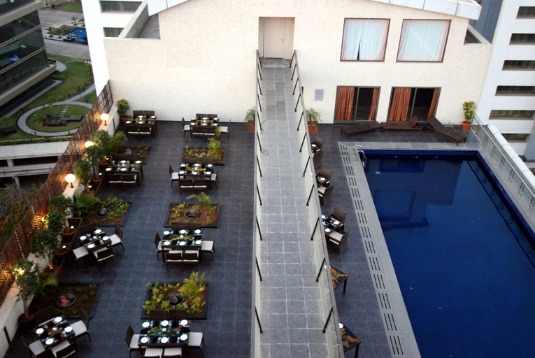 Exterior & Views 2, Hotel Parc Estique, Pune