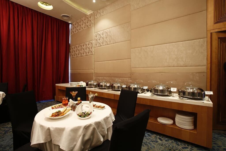 Food & Drinks 5, Hotel Aureole, Mumbai Suburban