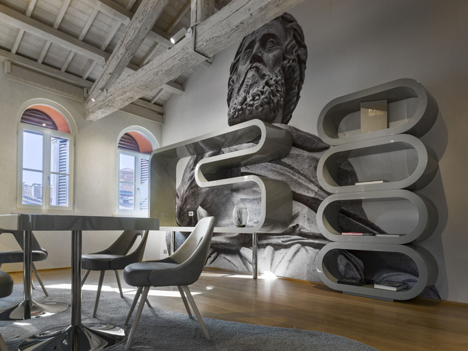 Others 5, Lords of Verona Luxury apartments, Verona