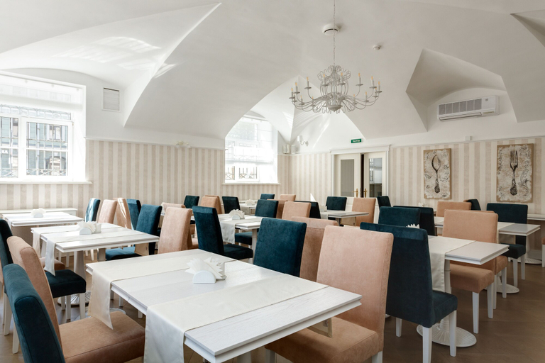 Food & Drinks 4, Volkov Hotel, Sankt-Peterburg gorsovet