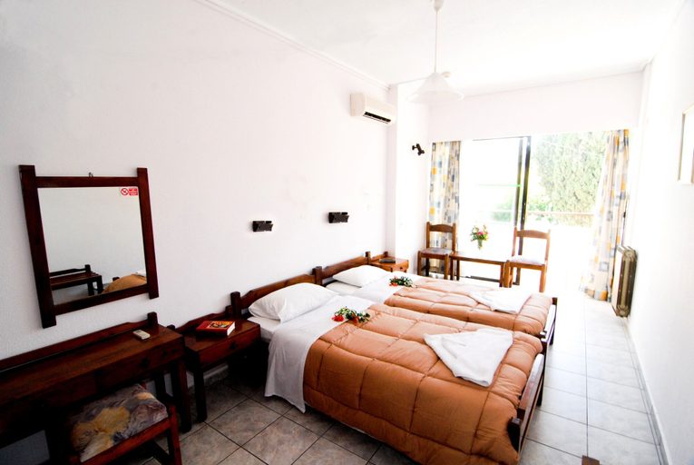 Bedroom 3, Aegeon Hotel, South Aegean