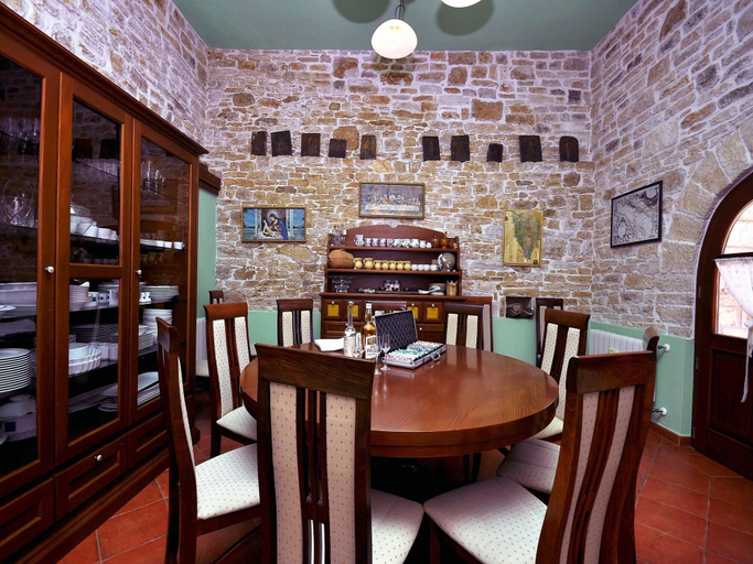 Food & Drinks 5, Luxury Villa Murva, Žminj