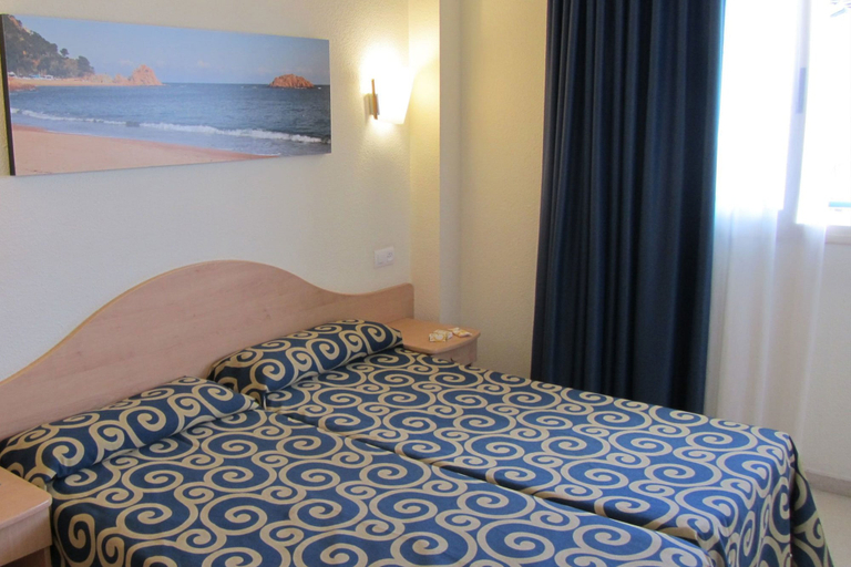 Bedroom 4, htop Royal Sun Suites, Barcelona