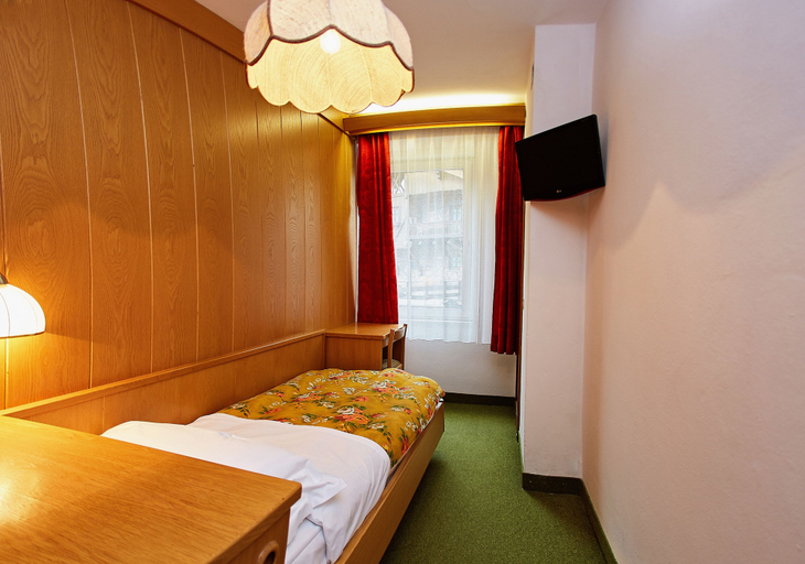 Bedroom 3, GH Hotel Monzoni, Trento
