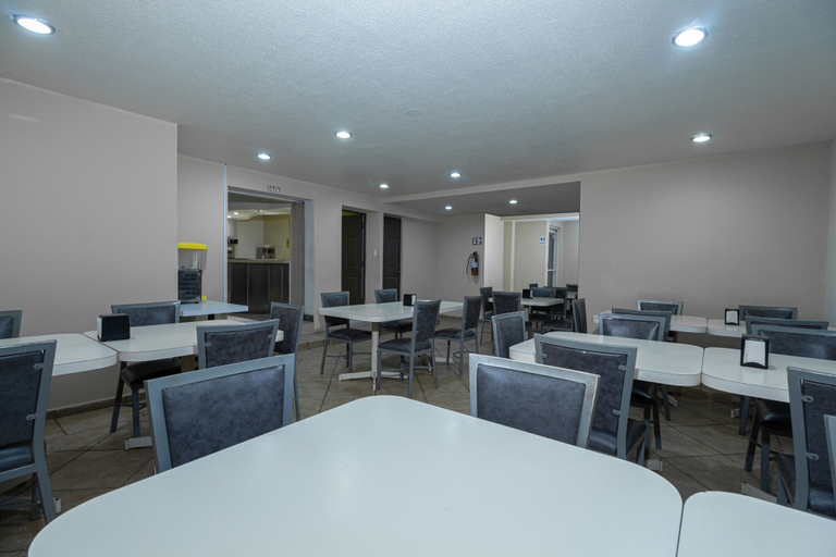 Food & Drinks 5, Hotel Plaza del Arco, Monterrey