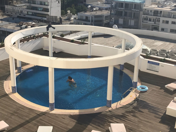 Sport & Beauty, Finikoudes Luxury Apartments, Larnaca