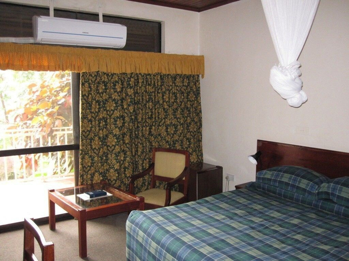 Bedroom 3, Hotel Margherita, Busongora
