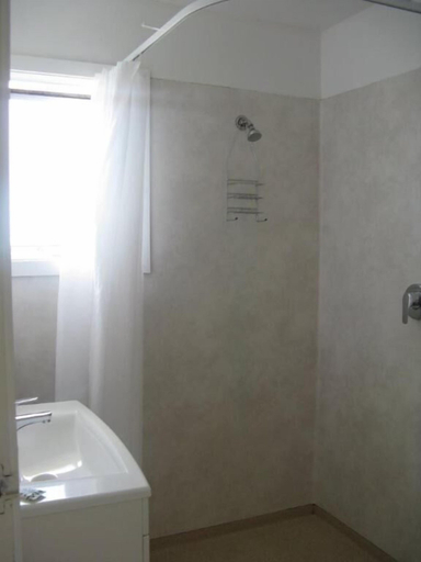 Bathroom 3, Mount Hutt Motels, Ashburton