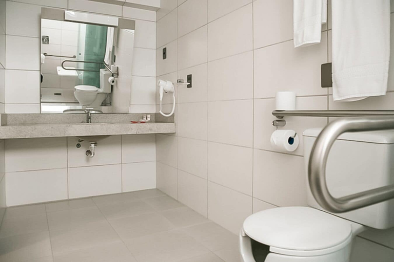 Bathroom 4, Tri Hotel Premium Criciuma, Criciúma