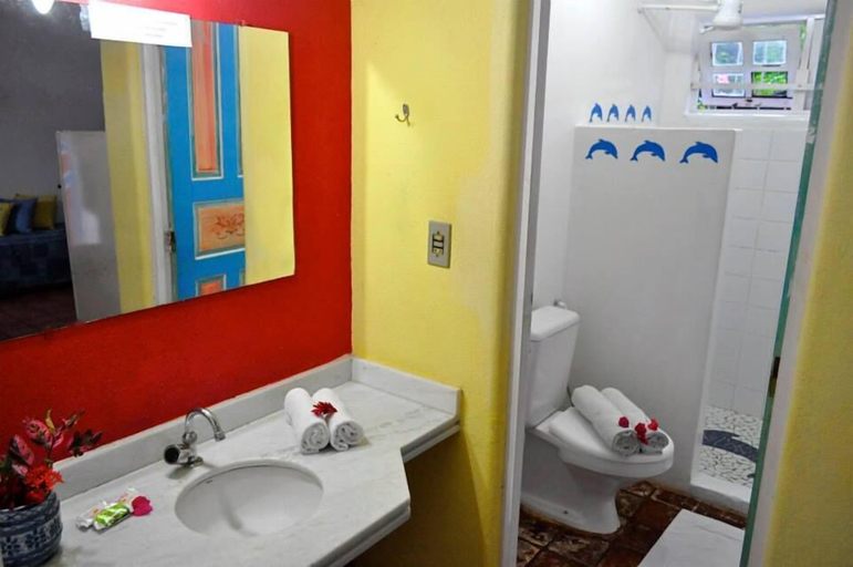 Bathroom 5, Pousada Varanda do Sol, Porto Seguro
