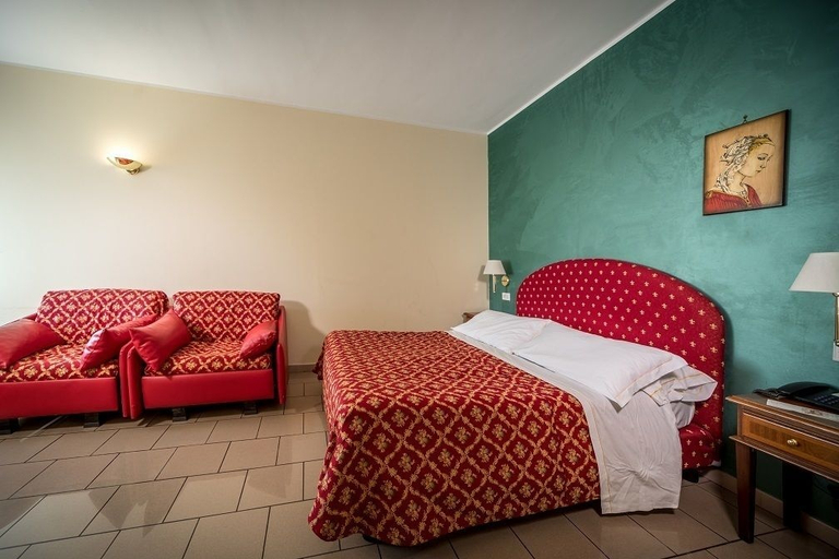 Bedroom 3, 5 Miglia Hotel & SPA, L'Aquila