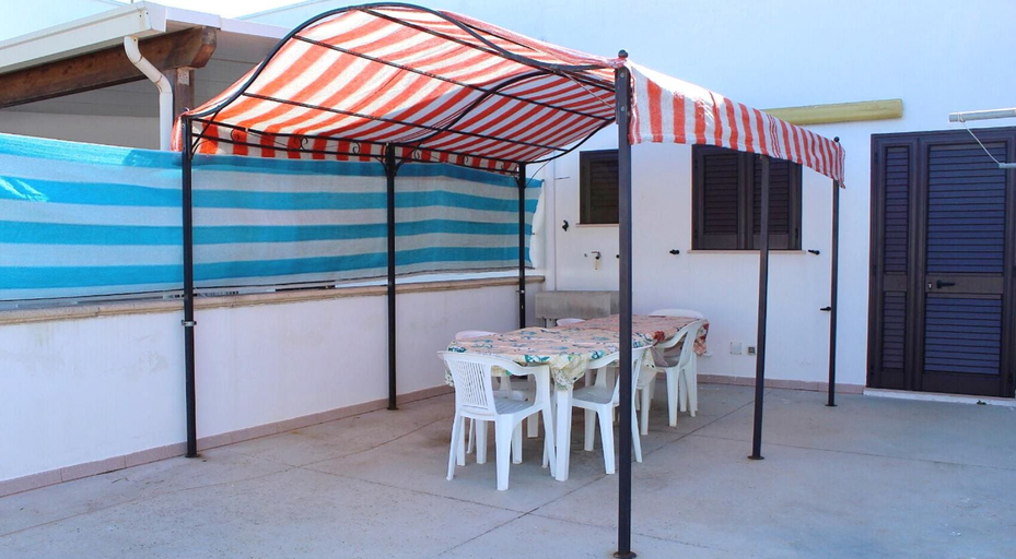 Others 5, Villa Giulietta, Lecce