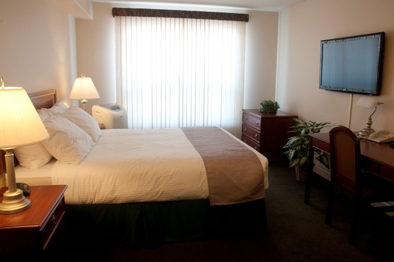 Bedroom 4, Inuvik Capital Suites, Inuvik