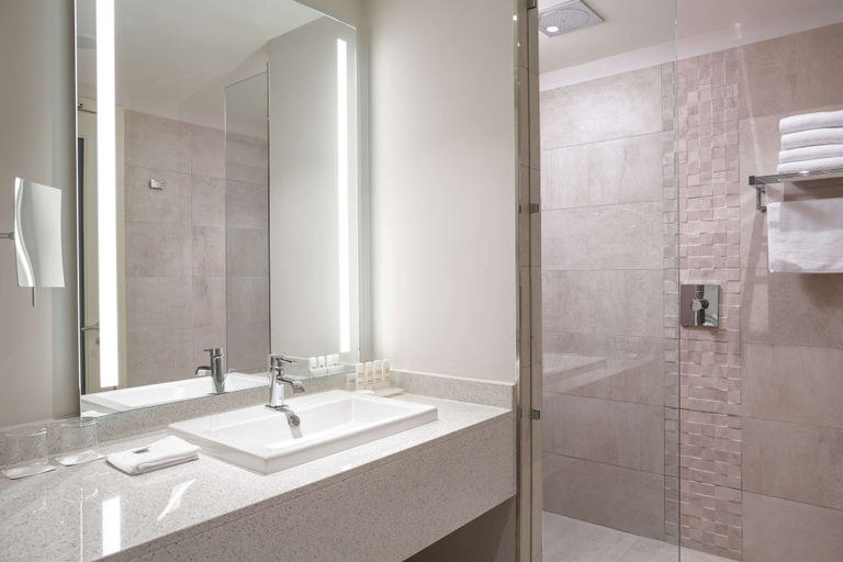 Bathroom 5, Radisson Blu Hotel Nairobi Upper Hill, Kibra