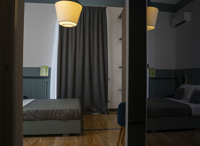 Bedroom 4, Rettifilo 311, Napoli