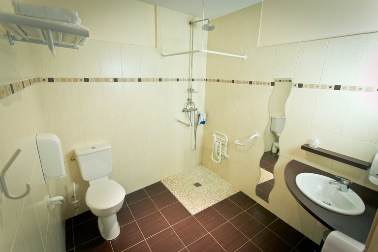 Bathroom 4, Le Florin, Ille-et-Vilaine