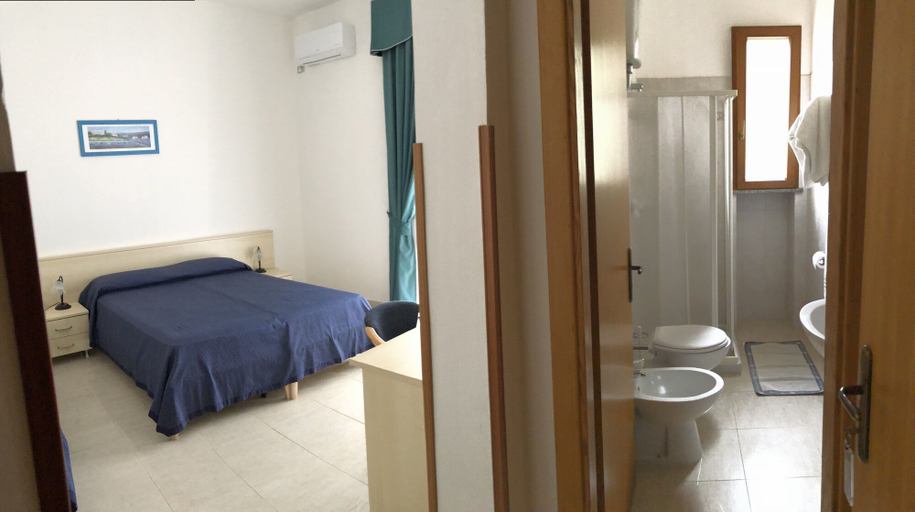 Bedroom 4, Hotel Magna Grecia, Lecce
