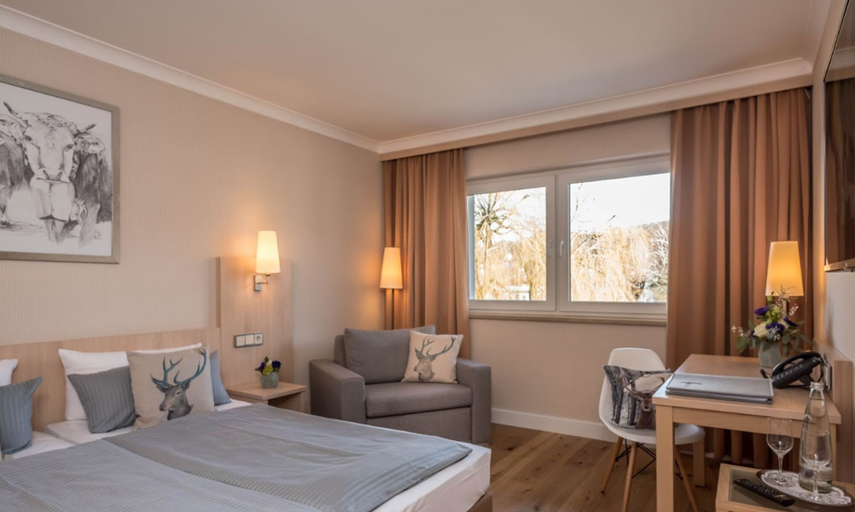 Bedroom 2, Ammersee Hotel, Starnberg
