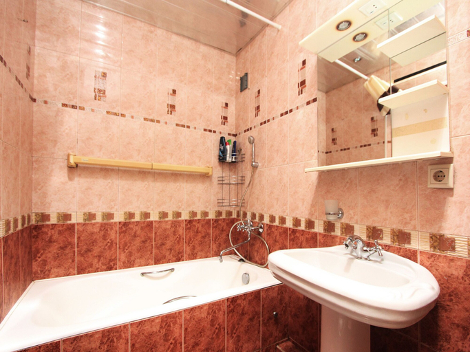 Bathroom 2, ApartLux Taganskaya Suite, Central