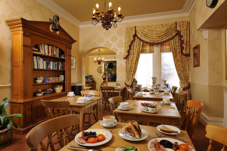 Food & Drinks 5, Howarth House, Lancashire