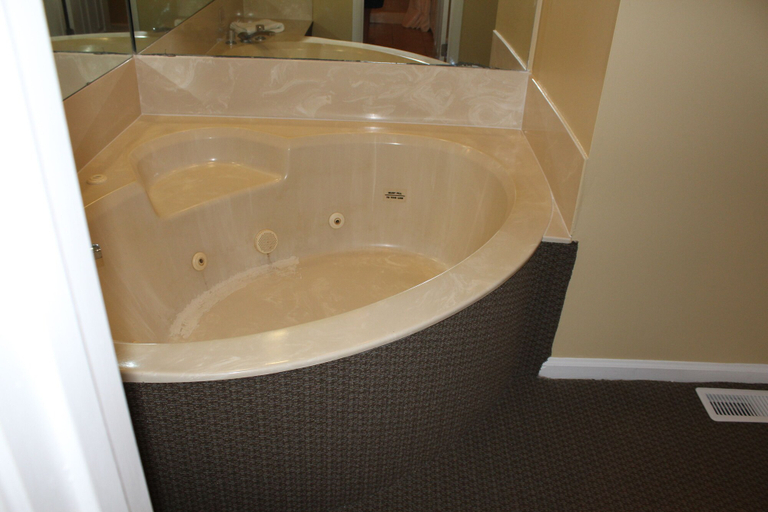 Bathroom, Fairways Villas, Craven