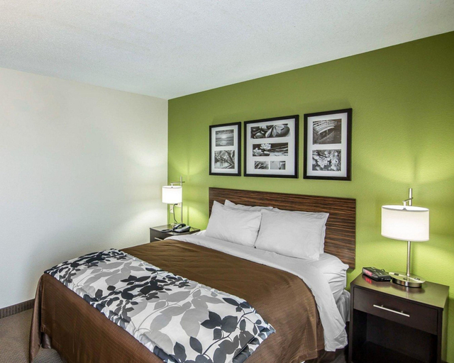 Bedroom 3, Sleep Inn South Joplin, Newton