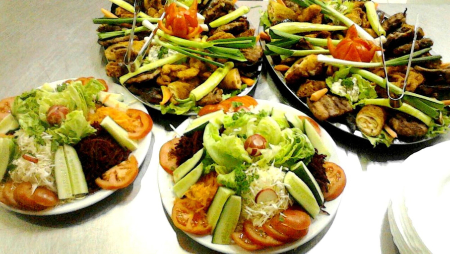 Food & Drinks 5, Hotel Bulevar