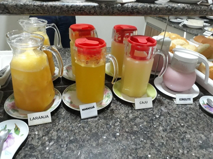 Food & Drinks 5, Hotel Guima, Santa Vitória